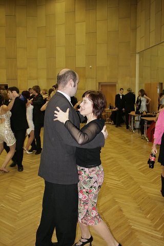 img00002.jpg