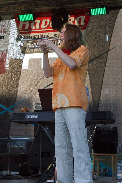 img00011.jpg