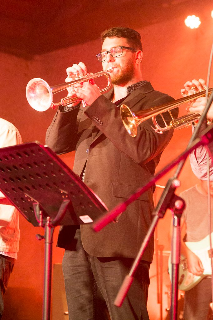 K band, Jarda