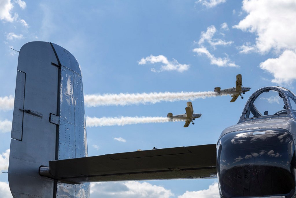 B-25 + Bucker