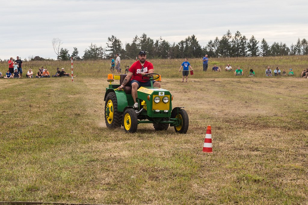 Slalom, domovina
