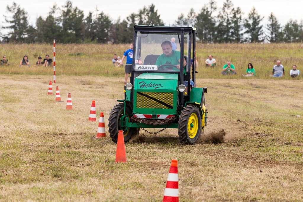 Slalom, domovina