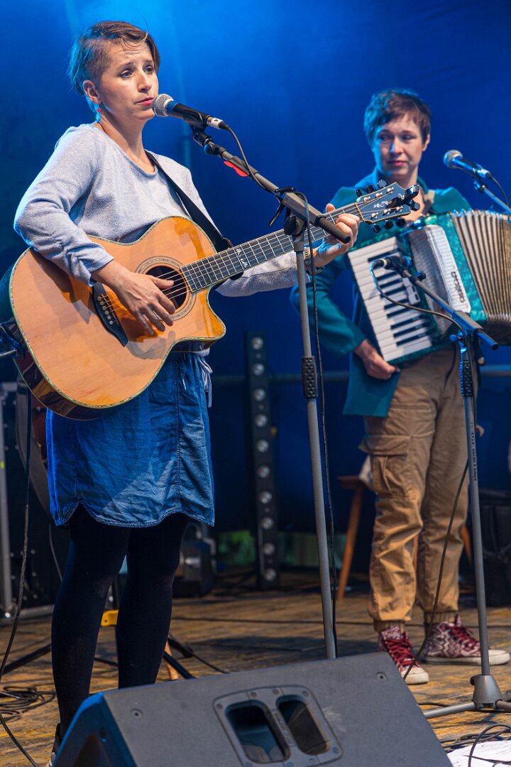 MDŽ – Muzikantky, dámy, ženy