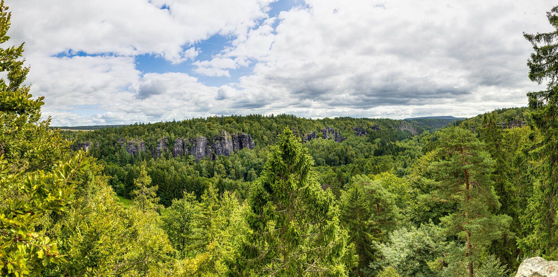Skály v okolí Rosenthalu