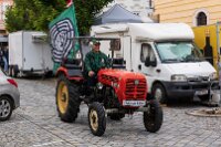 Přehlídka traktorů