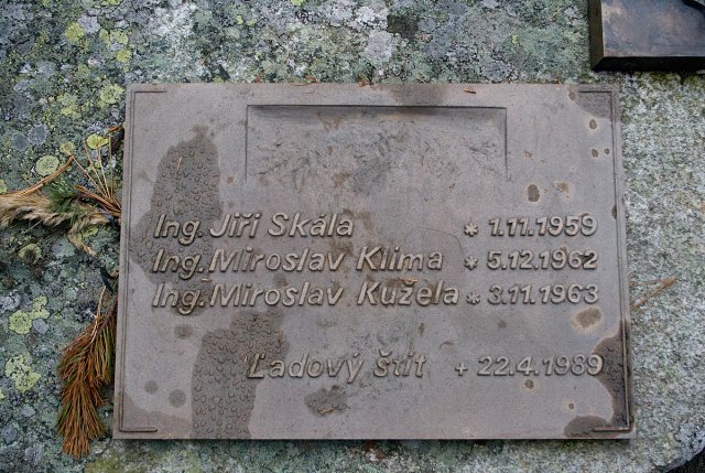 img00007.jpg